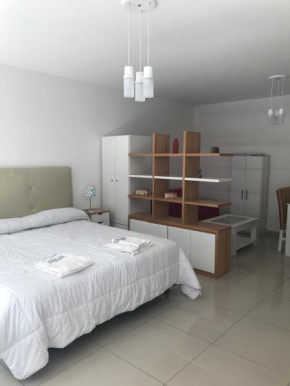 Modern Studio in heart of Recoleta with pool, grill and gym